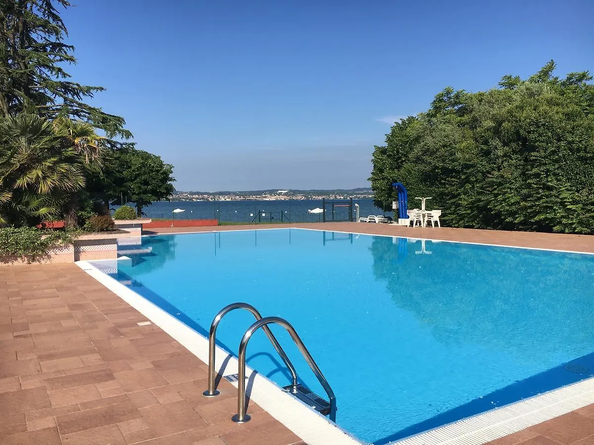 Holiday Sirmione Apartments
