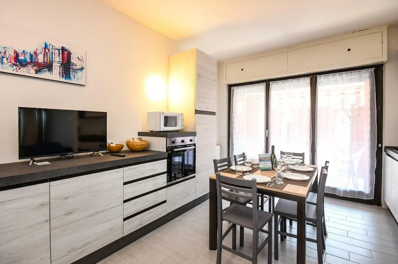 Holiday Sirmione Apartments