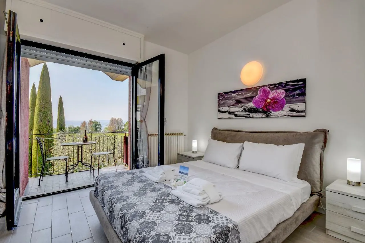 Holiday Sirmione Apartments Italia